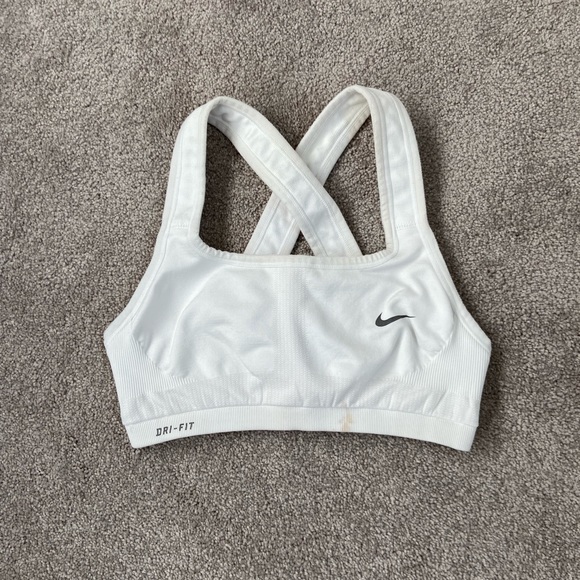 Nike Other - Nike reversible cross-back sports bra